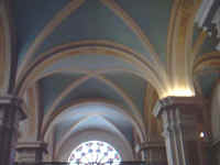 plafond-glise.jpg (29138 octets)